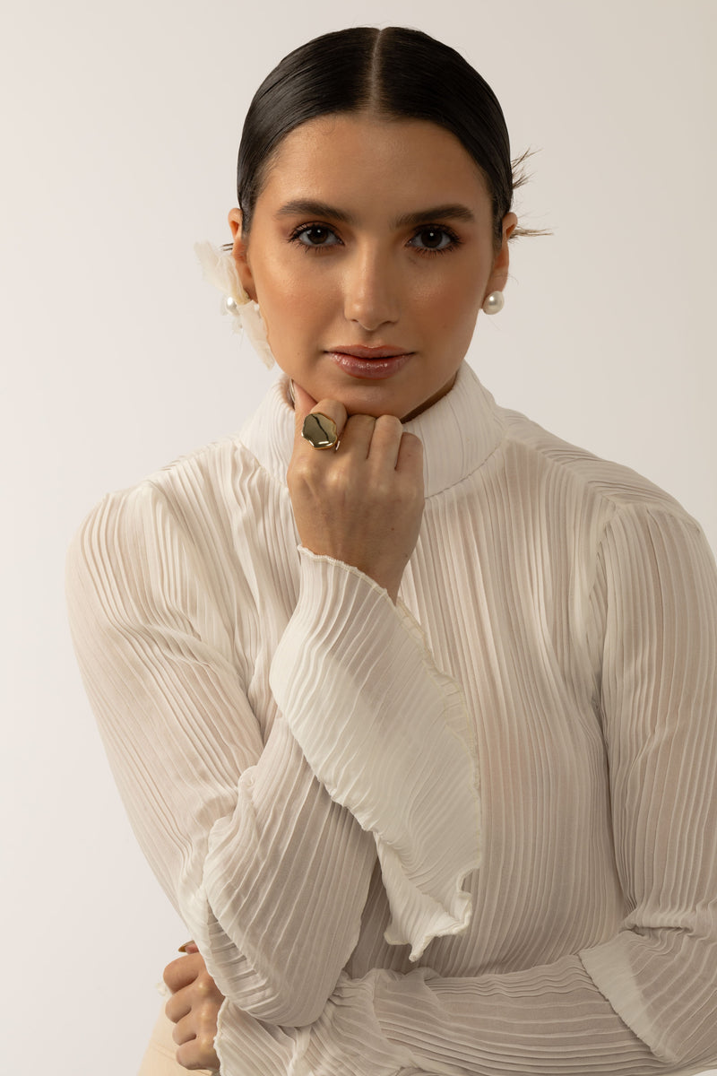 Boucle d'oreille asymétrique Fleur